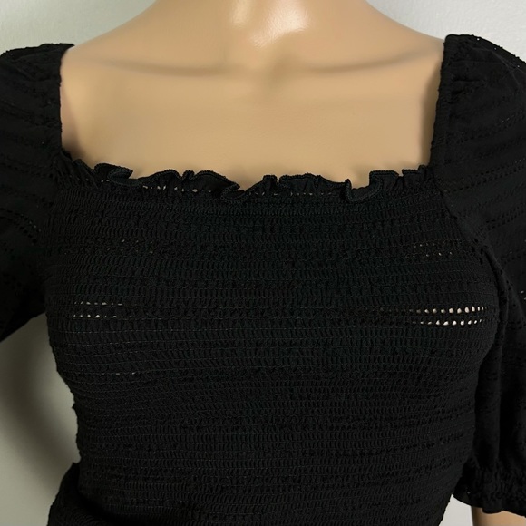 NEW SAMSØE SAMSØE BLACK SMOCKED TOP - Picture 4 of 9